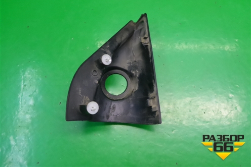 Накладка двери передней левой уголок (2N11N23409BEW) для Ford Fusion с 2002г