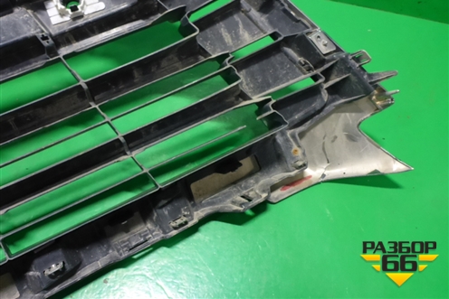 Решетка радиатора (5311160B30) для Lexus LX-570 с 2015г (ЛХ)