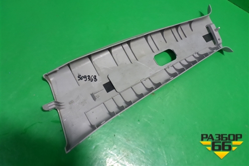 Обшивка стойки центральная верхняя правая (MR444204) для Mitsubishi Lancer-9  с 2003-2008г