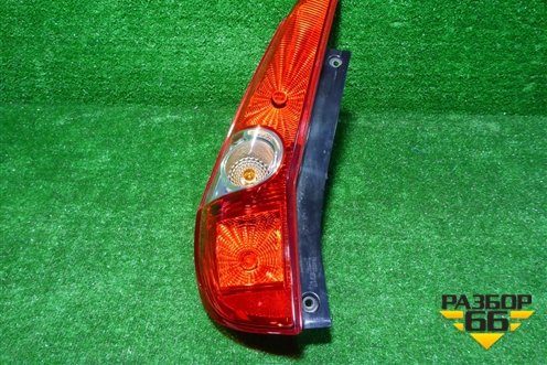 Фонарь задний левый (3560451K10) для Suzuki Splash с 2008г