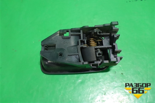 Ручка внутренняя двери задней правой для Mitsubishi Lancer-9  с 2003-2008г