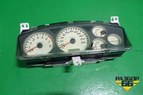 Щиток приборов МКПП (8100A769) для Mitsubishi Lancer-9  с 2003-2008г