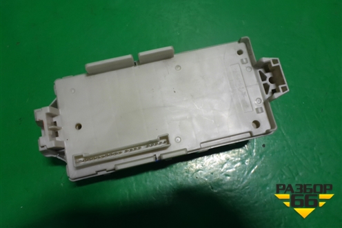 Блок предохранителей салонный (508220303) для Mitsubishi Lancer-9  с 2003-2008г