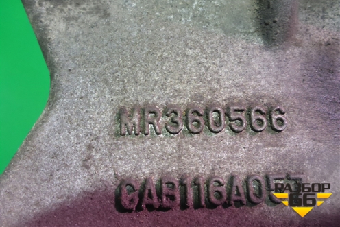 Кронштейн компрессора кондиционера (1.6л 4G18) (MR360566) для Mitsubishi Lancer-9  с 2003-2008г