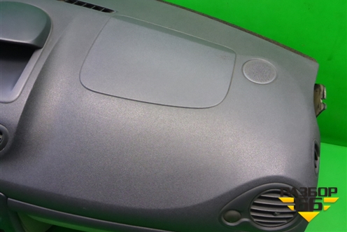 Торпедо с AIR BAG для Renault Clio с 2005-2012г