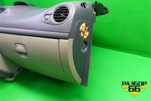 Торпедо с AIR BAG для Renault Clio с 2005-2012г