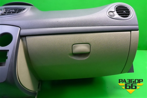 Торпедо с AIR BAG для Renault Clio с 2005-2012г