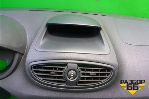 Торпедо с AIR BAG для Renault Clio с 2005-2012г