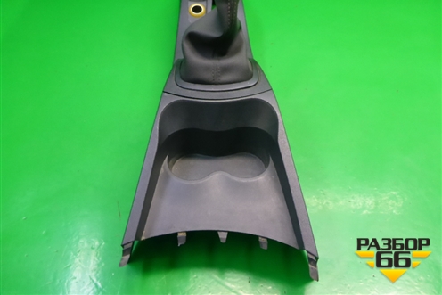 Консоль (8200475735) для Renault Clio с 2005-2012г