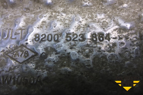 Экран тепловой (8200523864) для Renault Clio с 2005-2012г