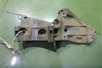 Кронштейн компрессора кондиционера (1.4л K4JG780) (8200242569) для Renault Clio с 2005-2012г