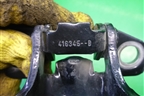 Петля двери задней правой верхняя для Renault Clio с 2005-2012г
