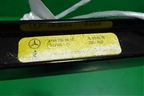 Направляющая стекла (двери задней правой) (A1667300419) для Mercedes Benz GL-Klass X166 с 2012г