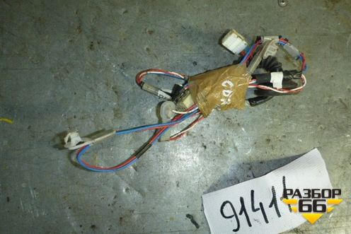 Проводка двери задней левой (8215402211) для Toyota Corolla (E12) с 2001-2007г