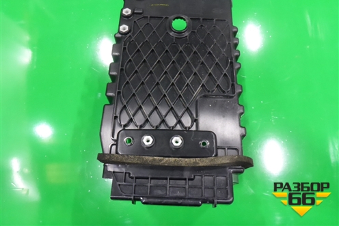 Ящик под аккумулятор (K8D210723A) для Land Rover Discovery Sport с 2014г