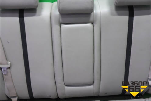 Сиденья комплект (кожа с AIR BAG и подогревом) для Mazda CX 7 с 2006-2012г