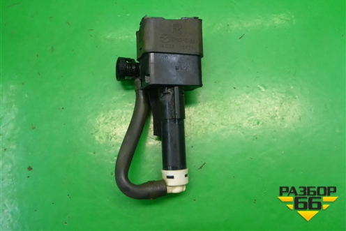 Форсунка омывателя фары правая (до 2009г) (EH105182X) для Mazda CX 7 с 2006-2012г