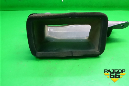 Воздухозаборник отопителя (EG2161151) для Mazda CX 7 с 2006-2012г