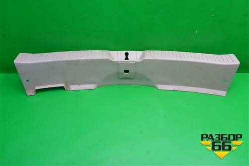 Обшивка багажника на заднюю панель (EG216889X) для Mazda CX 7 с 2006-2012г