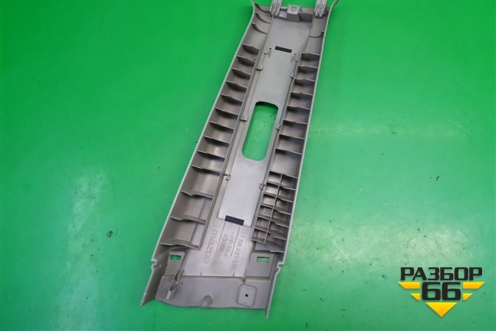 Обшивка стойки центральная верхняя левая (EG2168211) для Mazda CX 7 с 2006-2012г