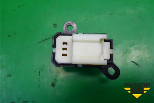 Кнопка центрального замка для Mazda CX 7 с 2006-2012г