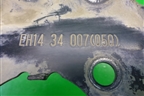 Кронштейн амортизатора переднего (правый) (EH1434007) для Mazda CX 7 с 2006-2012г