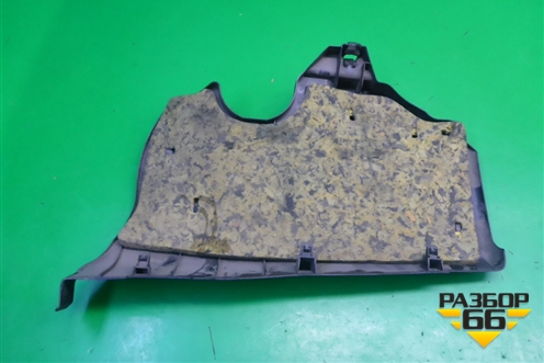 Накладка на торпедо (правая под бардачком) (EG2164520) для Mazda CX 7 с 2006-2012г