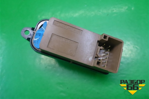 Кнопка стеклоподъёмника для Mazda CX 7 с 2006-2012г