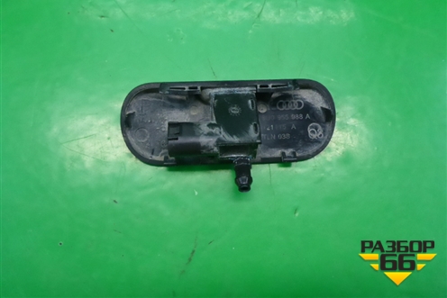 Форсунка омывателя лобового стекла (правая с подогревом) (8U0955988A) для Audi Q3 с 2011-2018г