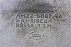 Кронштейн двигателя левый (5.0л 508PS) (AH226061AA) для Land Rover Range Rover Sport с 2005-2012г