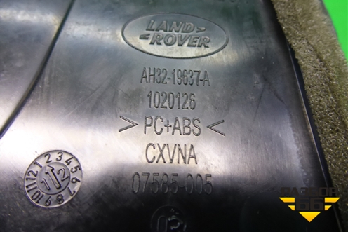 Дефлектор воздушный левый (AH3219637A) для Land Rover Range Rover Sport с 2005-2012г