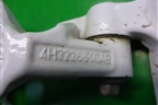Петля двери передней правой верхняя (4H3226800AB) для Land Rover Range Rover Sport с 2005-2012г