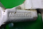 Петля двери передней правой нижняя (4H3226810AB) для Land Rover Range Rover Sport с 2005-2012г