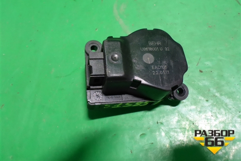 Моторчик заслонки отопителя (U9518001) для Opel Astra J с 2009г