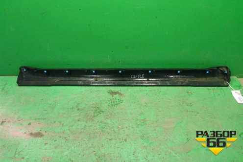 Накладка на порог наружная правая (6512A13701) (6512A13701) (6512A13701) (6512A13701) для Citroen C-Crosser с 2008г