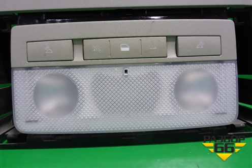 Плафон салонный передний (с датчиком объёма) (13339682) для Opel Astra J с 2009г