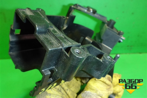 Кронштейн (переключателей подрулевых) (25881204) для Opel Astra J с 2009г