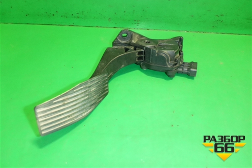 Педаль газа электронная (13252702) для Opel Astra J с 2009г