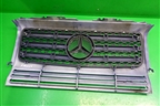 Решетка радиатора (после 2012г) (A4638880051) для Mercedes Benz G-Klass W463 с1989г