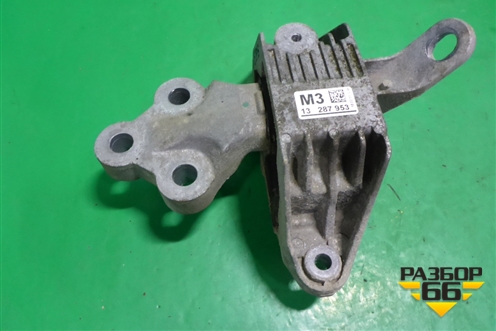 Опора двигателя правая (1.6 A16XER МКПП) (13287953) для Opel Astra J с 2009г