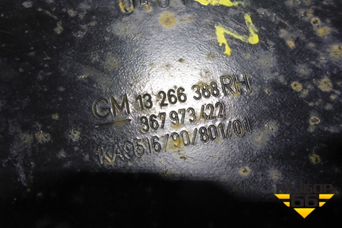 Кронштейн подрамника правый (задний) (13266388) для Opel Astra J с 2009г