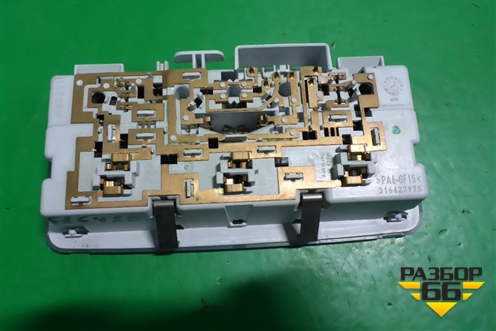 Плафон салонный задний (13285096) для Opel Astra J с 2009г