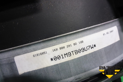 Подушка безопасности в рулевое колесо (1K0880201BD) для Volkswagen Jetta с 2005-2011г
