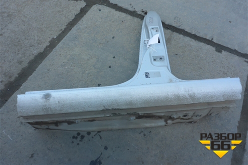 Порог со стойкой левый для Volkswagen Jetta с 2005-2011г