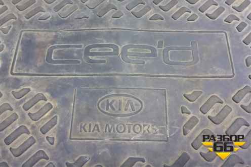 Коврик в багажник (5ти дверный хетчбэк) для Kia Ceed с 2012-2018г