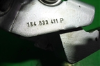 Петля двери задней левой нижняя (1K4833411P) для Volkswagen Jetta с 2005-2011г
