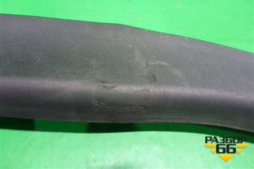 Накладка двери задней правой (1K5839374B) для Volkswagen Jetta с 2005-2011г