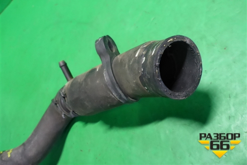 Патрубок системы охлаждения (1K0122101BM) для Volkswagen Jetta с 2005-2011г
