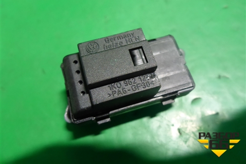 Кнопка центрального замка (1K0962125B) для Volkswagen Jetta с 2005-2011г