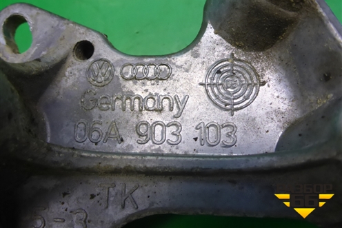 Кронштейн катушки зажигания (1.6л BSE) (06A903103) для Volkswagen Jetta с 2005-2011г